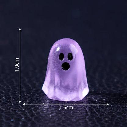 🎃 Must-Have Halloween Decor – 30pcs Cute Mini Ghost Figures 👻